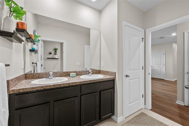 Building Photo - 2908 Storybrook Preserve Dr