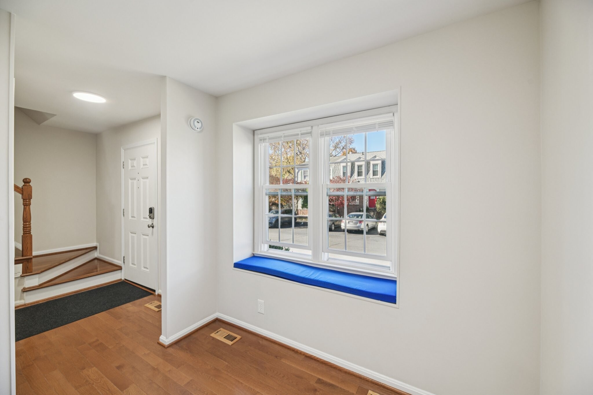 Building Photo - 9934 Longford Ct