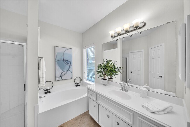 Building Photo - 1911 Mound Lake Dr