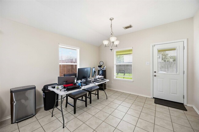 Building Photo - 4718 Lonestone Cir