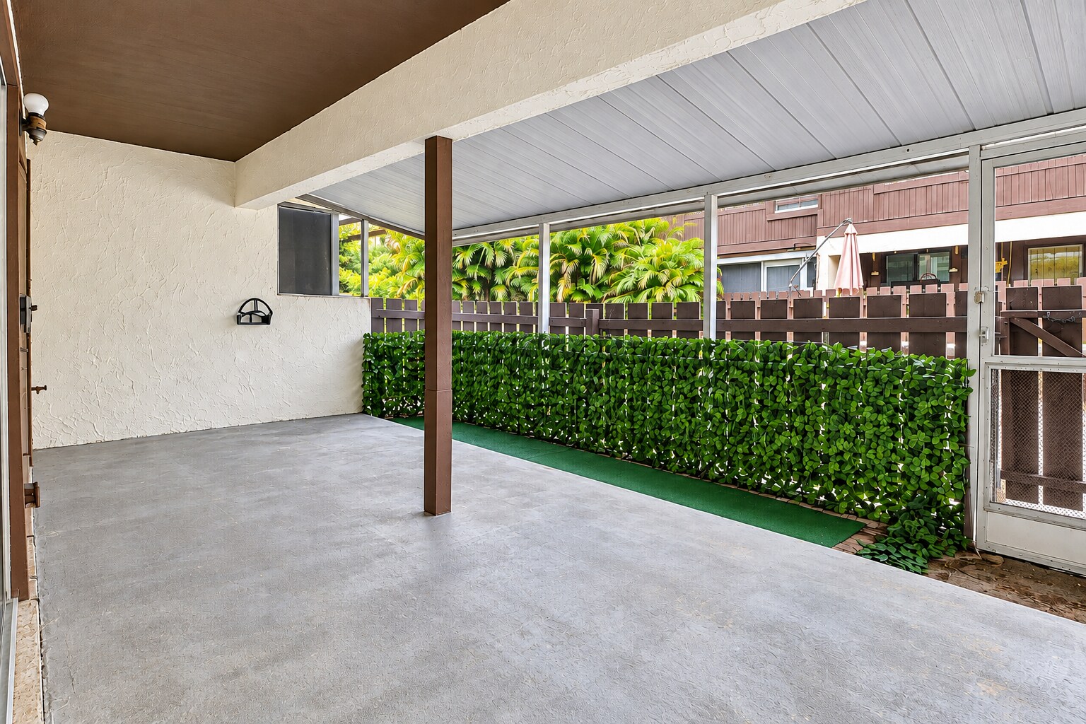 Building Photo - 5348 Bosque Ln