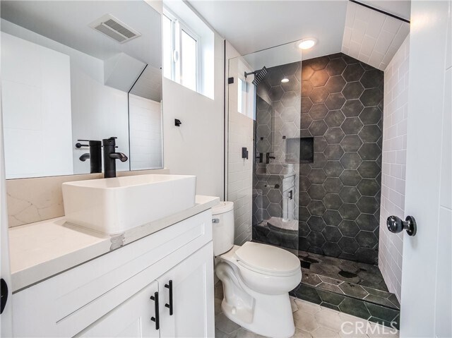 Building Photo - 3809 W Exposition Blvd