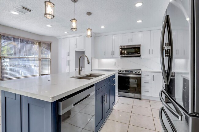 Building Photo - 19144 NW 13th St