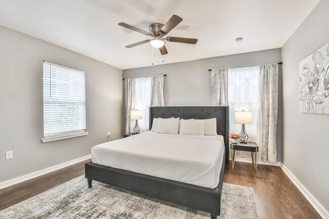 Building Photo - 1212 Hamblen St