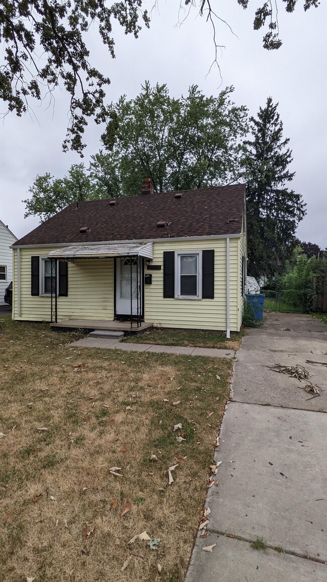 Primary Photo - 24414 Powers Ave