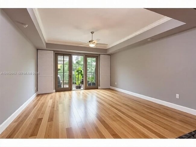 Building Photo - 300 Beach Dr NE