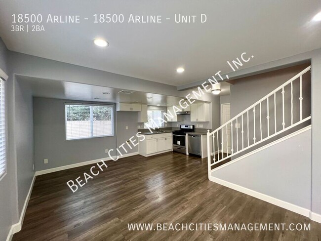 Building Photo - Remodeled 3 Bed, 2.5 Bath Town Home with A...