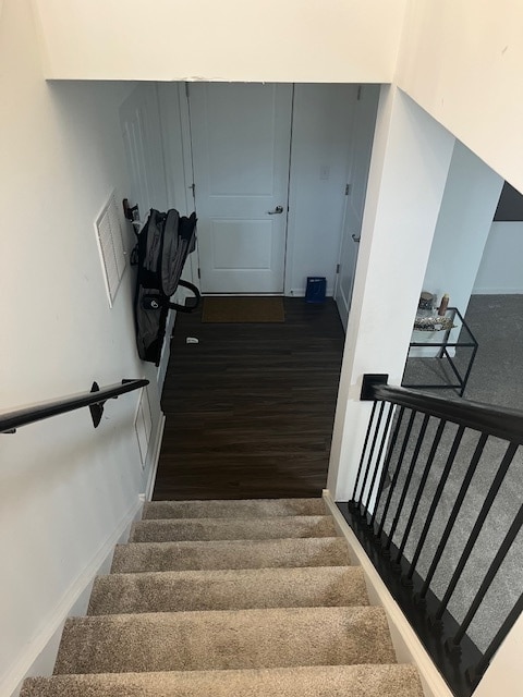 Building Photo - 522 Wolverine Dr