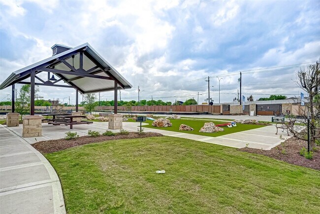 Building Photo - 10311 Harmon Smith Dr.