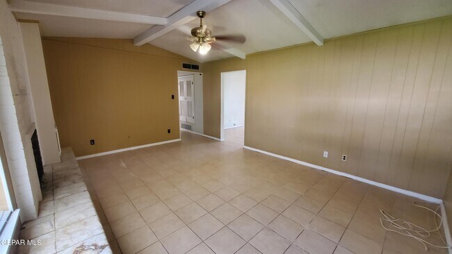 Building Photo - 332 Rio Verde Dr