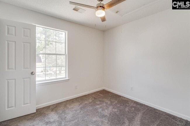 Building Photo - 407 Sesqui Trail