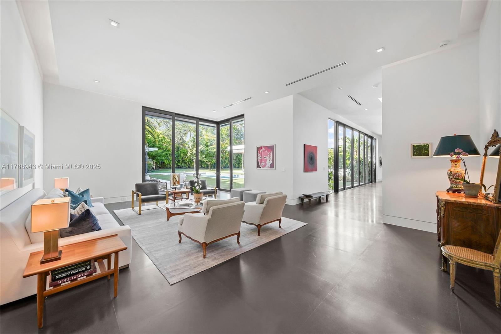 Building Photo - 6255 SW 110th St