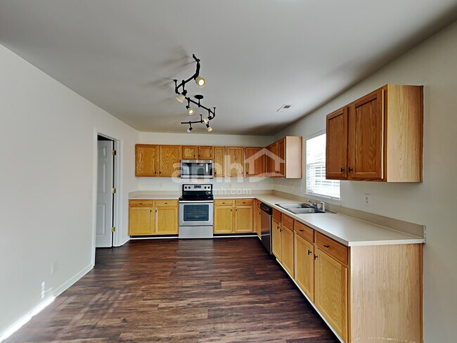 Building Photo - 11912 Cheviott Hill Ln