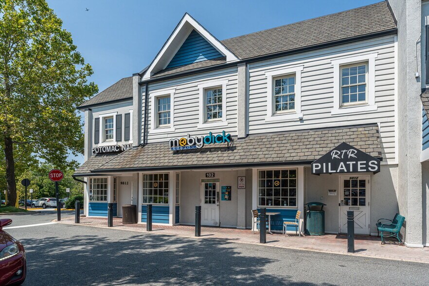 Restaurant 2 blocks away! - 10108 Donegal Ct