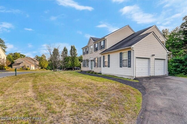 Building Photo - 115 Daffodil Dr