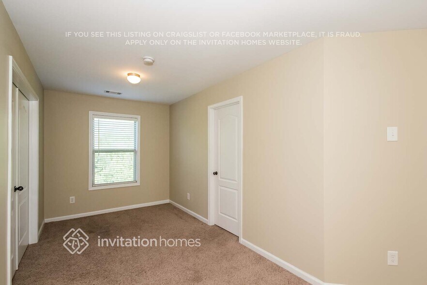 Building Photo - 3602 Huddlestone Ln NE