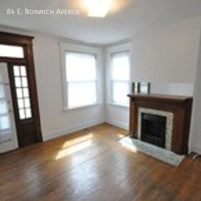 Building Photo - Awesome 2 Beds 1 Bath on Norwich!