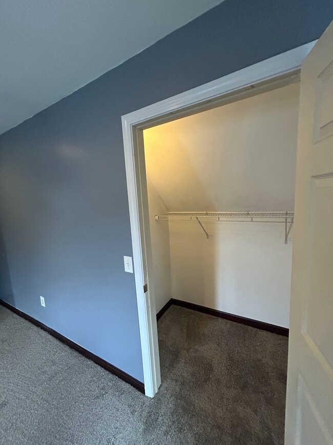 Building Photo - 126 Boswell Ave