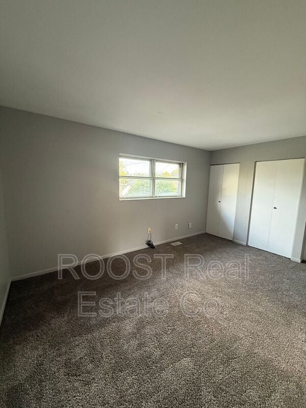 Building Photo - 6820-6826 Emerald Ave