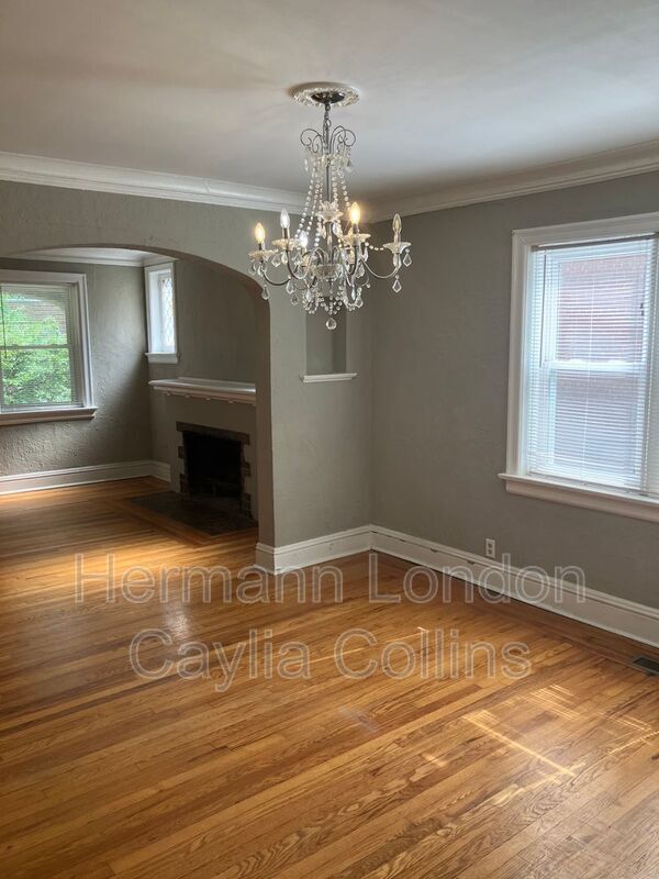 Building Photo - 7030 Dartmouth Ave