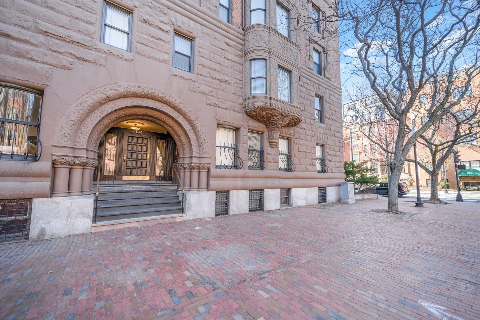 Building Photo - 330 Dartmouth St