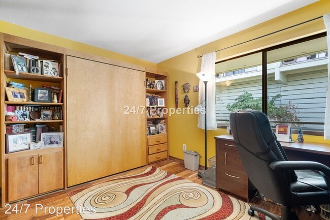 Building Photo - 2 br, 2 bath House - 4926 S. Corbett Ave. ...