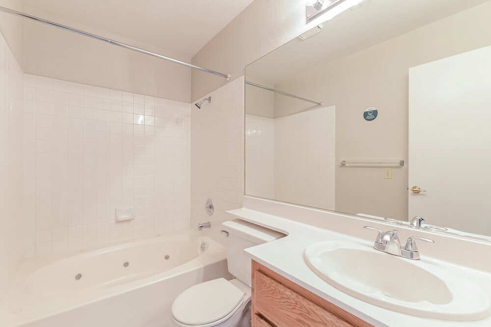 Building Photo - 1511 Plain Sight Ave