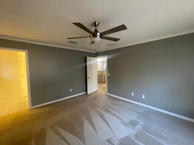 Building Photo - 5196 Whitehurst Ln