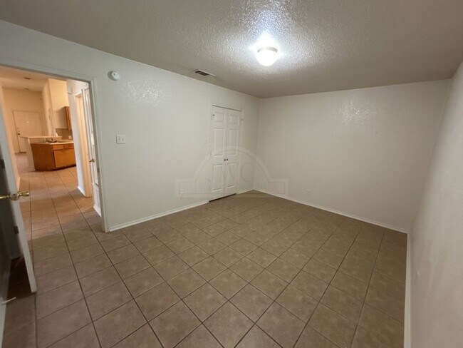 Building Photo - 306 Jeff Gordon Dr