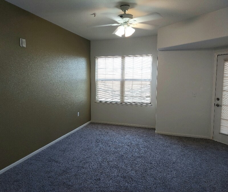 Building Photo - 10733 S Twenty Mile Rd