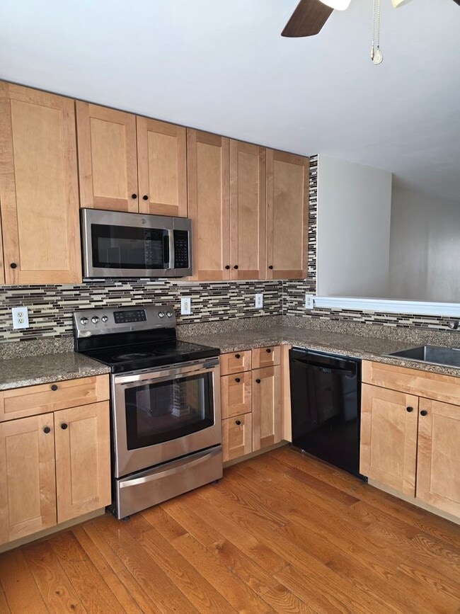 Building Photo - Bay Tree Neighborhood in Dover