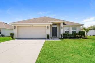 Building Photo - 1034 S Glen Meadow Loop