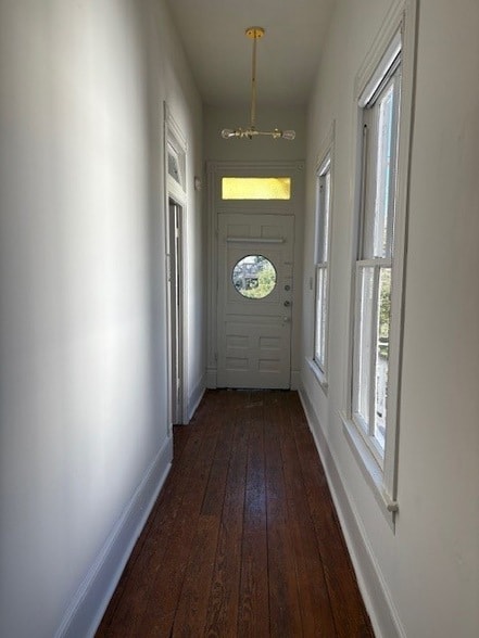 Building Photo - 606 14th St