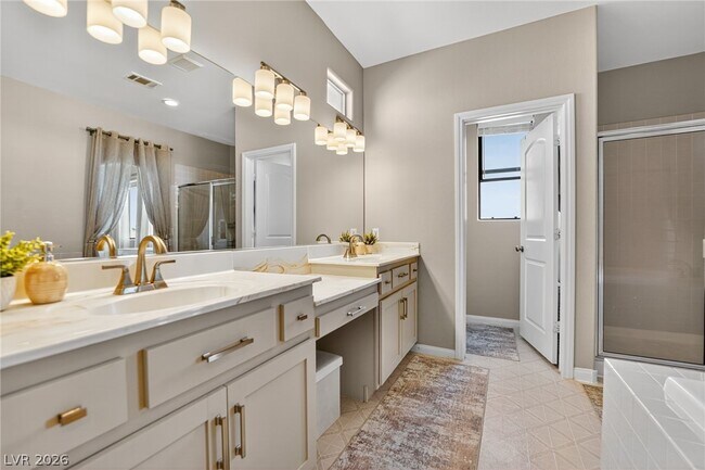 Building Photo - 3932 Bagua Ct