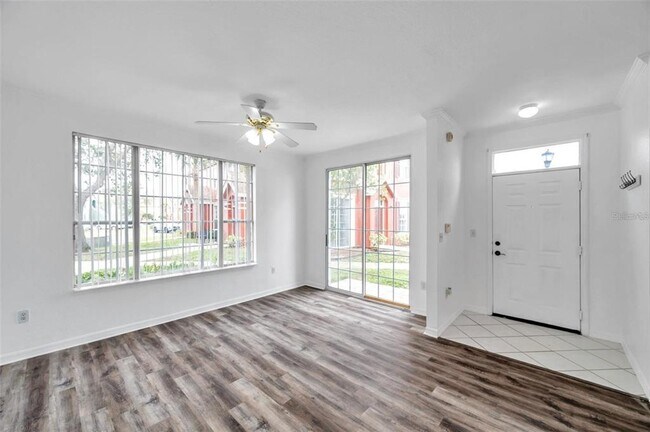 Building Photo - 9602 Lake Chase Island Way