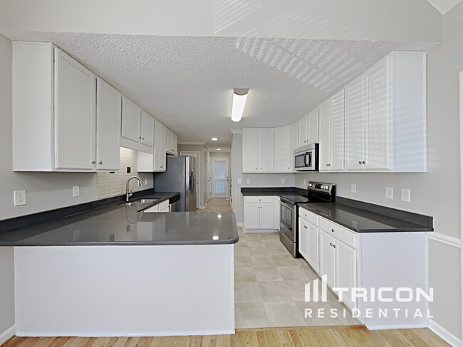 Building Photo - 108 MacBeth Cir