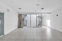 Building Photo - 229 8th St