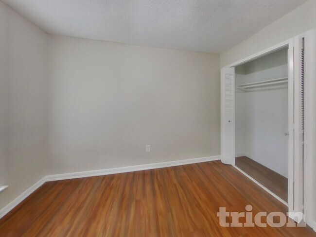 Building Photo - 13154 Winding Wood Dr