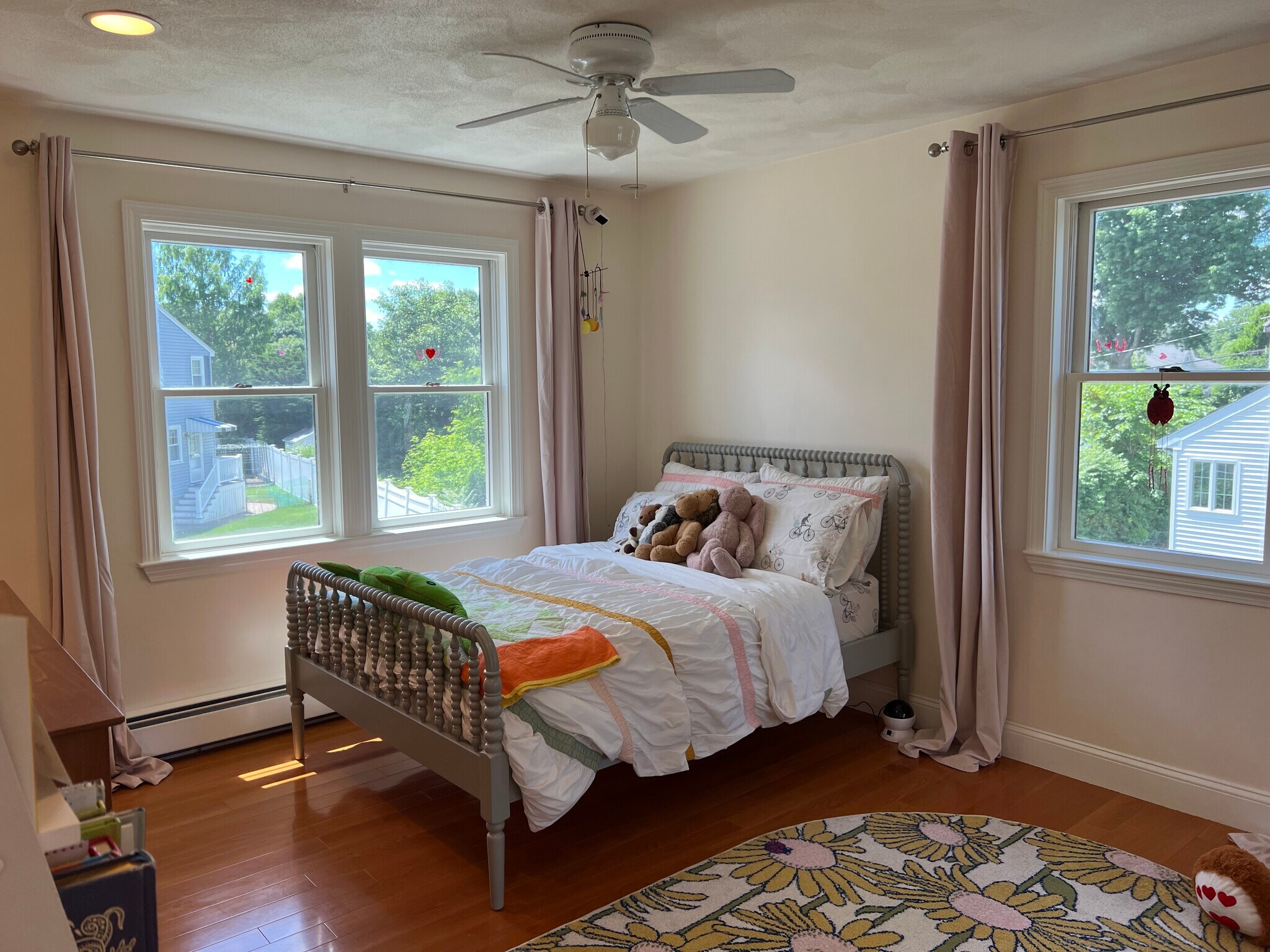 Building Photo - 11 Garrison Rd