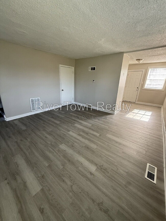 Building Photo - 1766 Brown Ave
