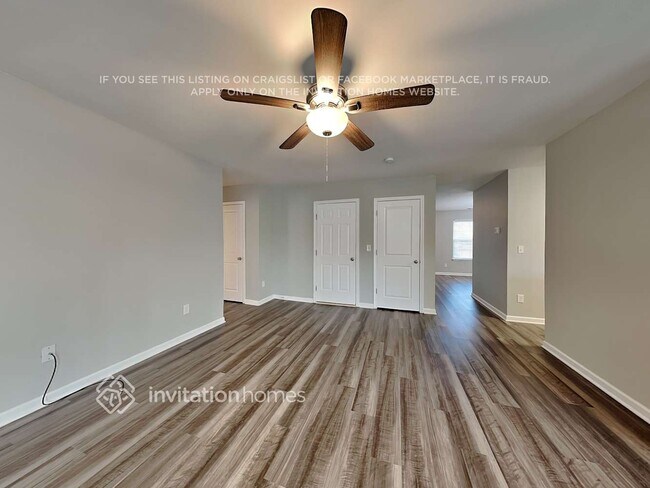 Building Photo - 1920 Northrop Dr