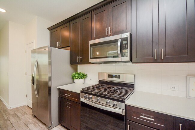 Building Photo - 18134 Sonresa Wy