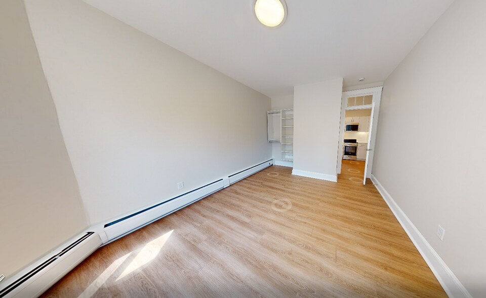 Building Photo - 7 Miner St