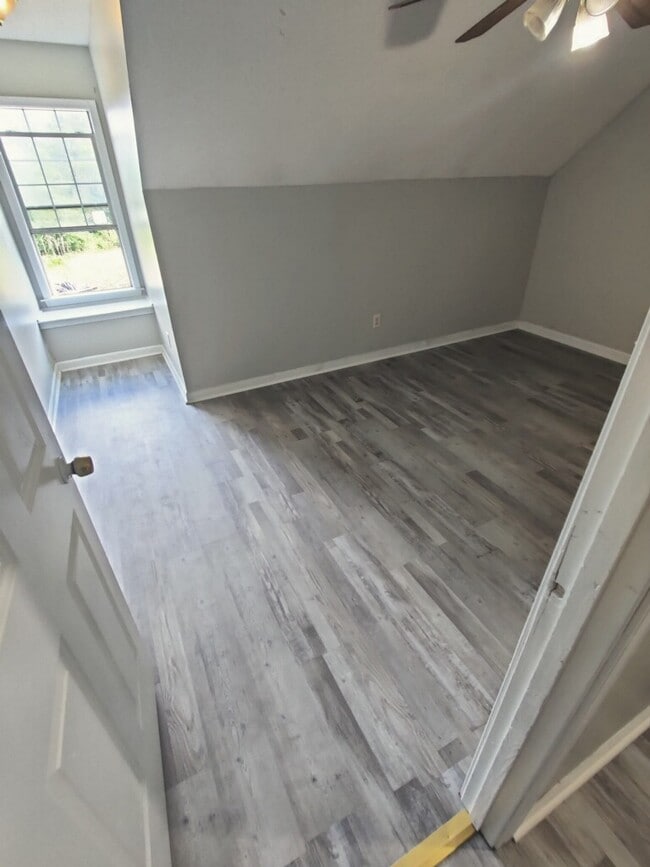 Building Photo - 1013 Co Rd 306