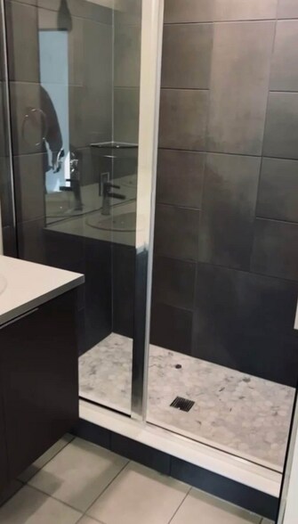 Building Photo - 1173 S Reed St