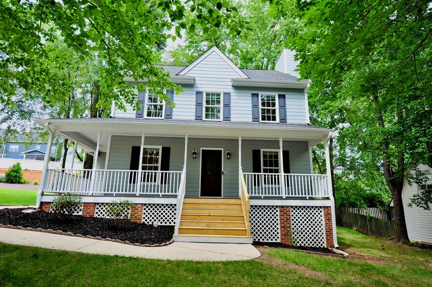 Building Photo - 962 Saint Catherines Dr