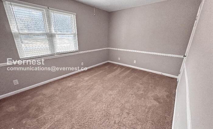 Building Photo - 122 Brawley Dr