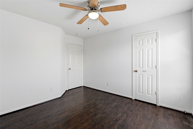 Building Photo - 18427 Grove Brook Ln