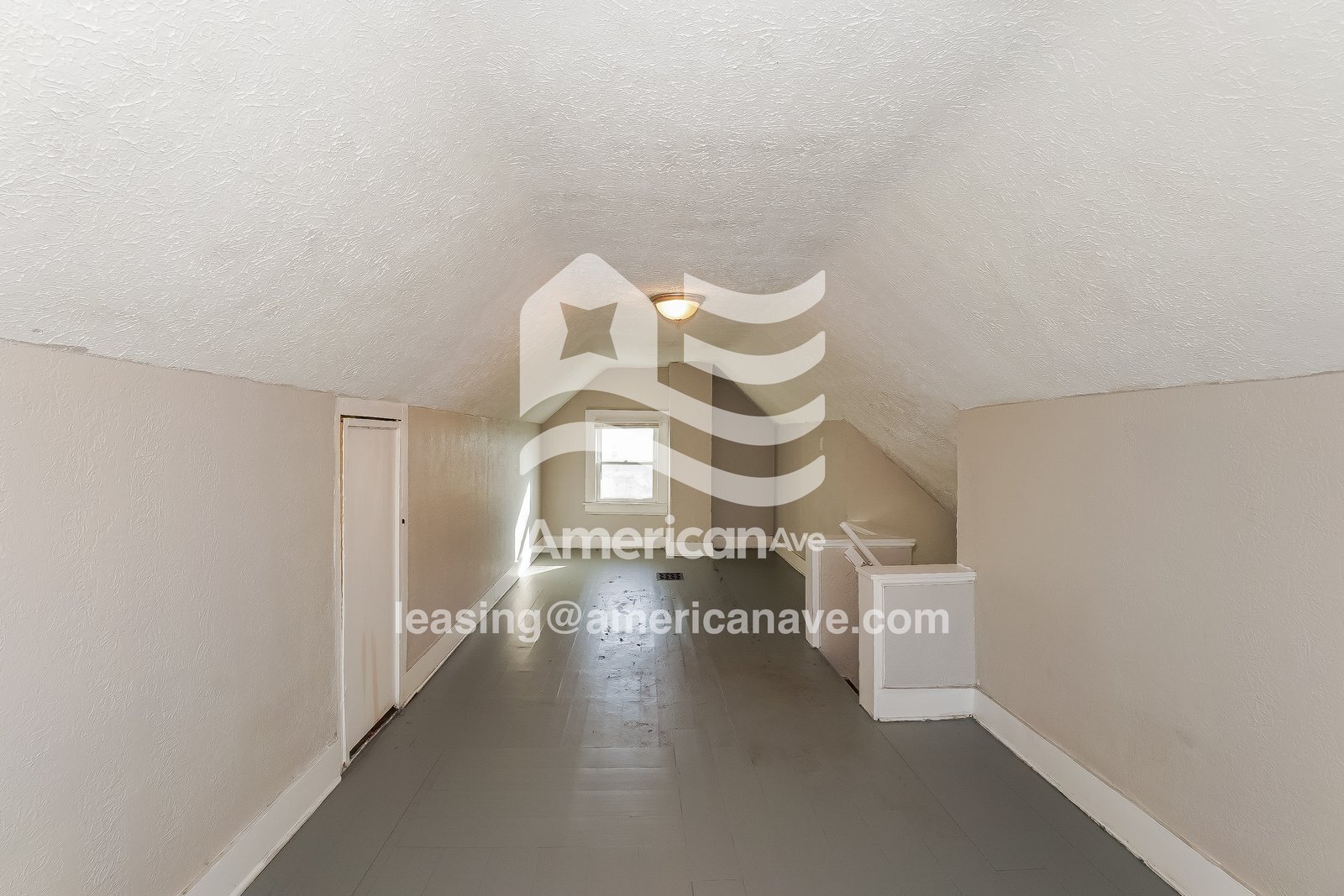 Building Photo - 1069 Herberich Ave