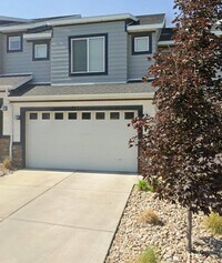 Building Photo - 745 Gallant Dr